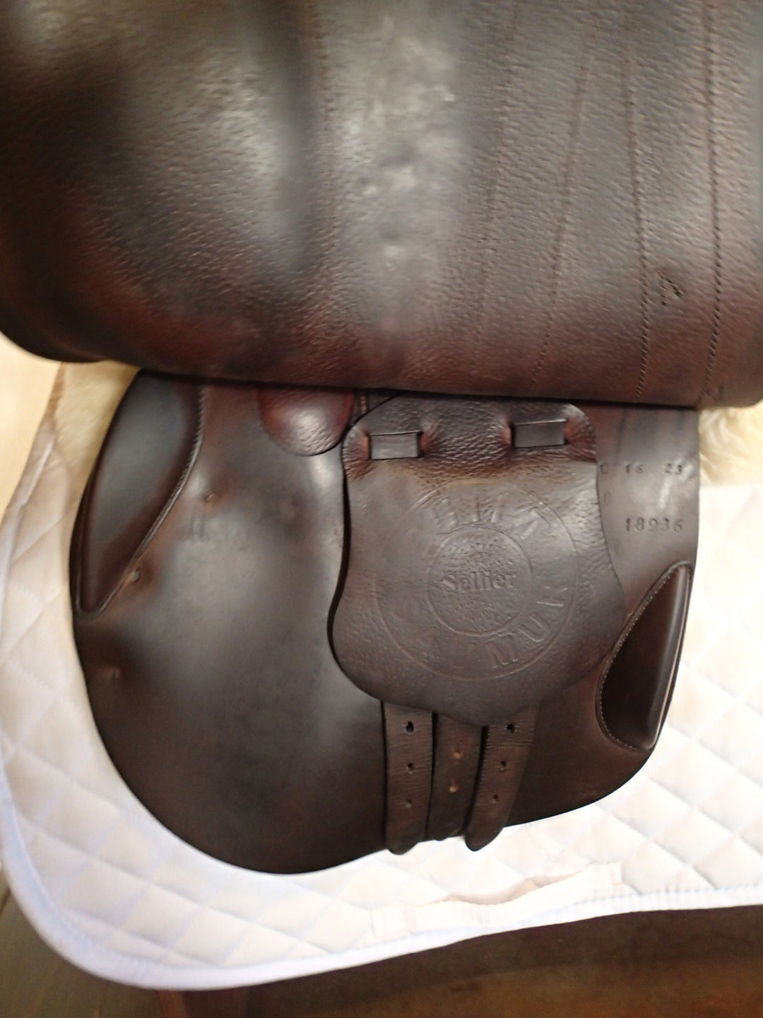 16" Butet Premium Saddle - Full Calfskin - 2021 - L Seat - 2 Flaps - Wool Flocked - 4.75" dot to dot