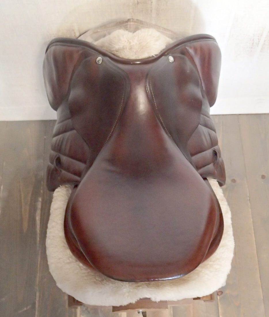 17.5" Butet Premium Saddle - Full Calfskin - 2016 - P Seat - 1.75L Flaps - 4.25" dot to dot (260)