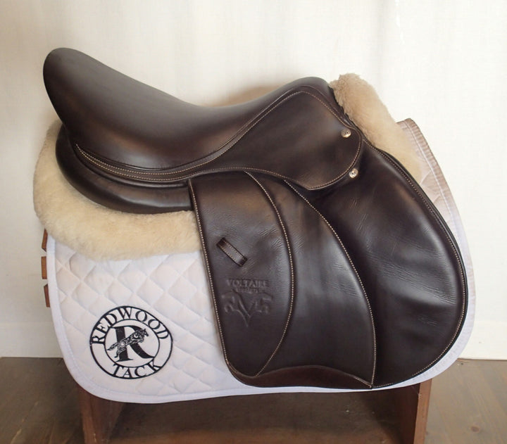 17.5" Voltaire Stuttgart Saddle - Full Buffalo - 2021 - 4AA Flaps - 4.75" dot to dot - FIN Panels