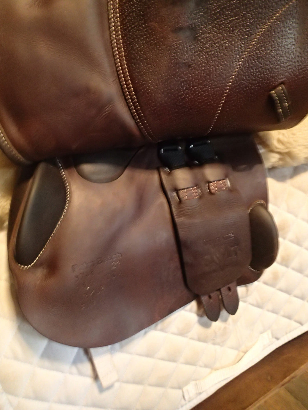 16.5" Voltaire Palm Beach Saddle - Full Buffalo - 2021 - 00A Flaps - 5" dot to dot - FIN Panels (265)