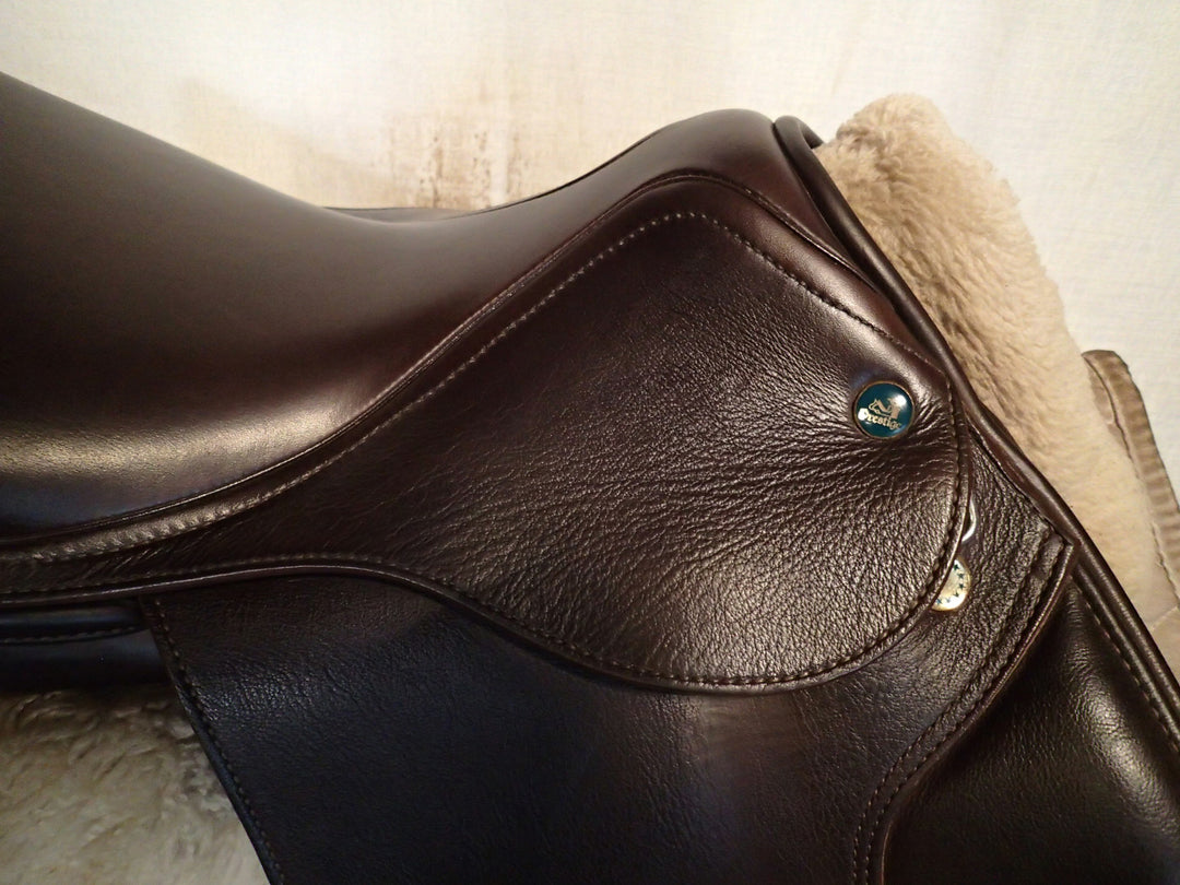15" Prestige Pony Saddle - 2022 - 4.75" dot to dot (270)