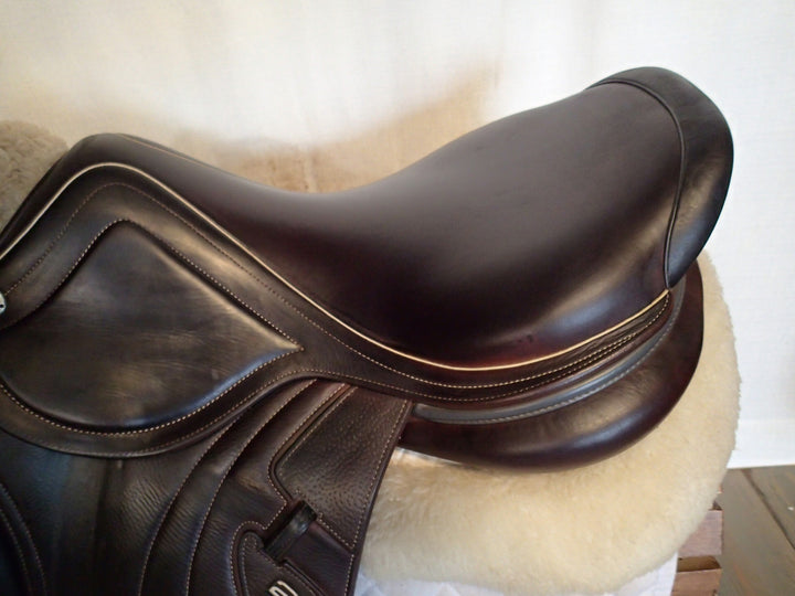 17.5" CWD Mademoiselle 2Gs Saddle - Full Buffalo - 2018 - 3C Flaps - SE32