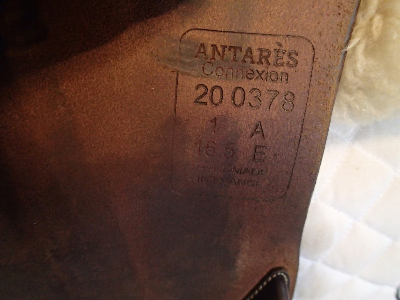 17" Voltaire Palm Beach Saddle - 2015 - 1 Flaps - 4.75" dot to dot - Pro Panels