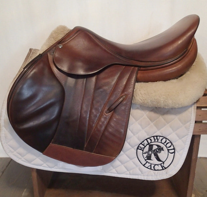 17.5" Butet Premium Saddle - Full Calfskin - 2012 - C Seat - 2.5 Flaps - 4.75" dot to dot (280)