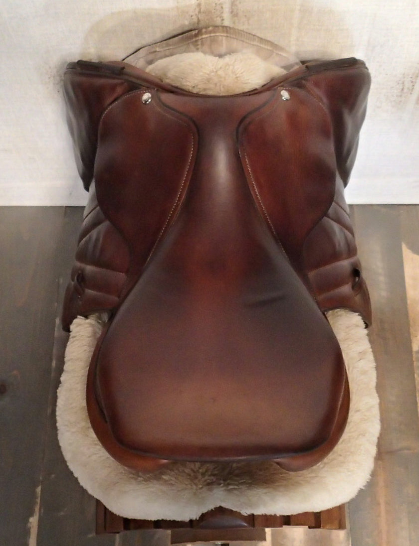 17.5" Butet Premium Saddle - Full Calfskin - 2012 - C Seat - 2.5 Flaps - 4.75" dot to dot (280)