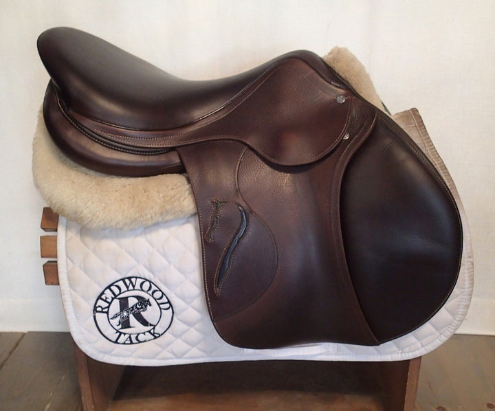 18" Antares Evolution Saddle - 2022 - 4AA Flaps - 4.5" dot to dot (281)
