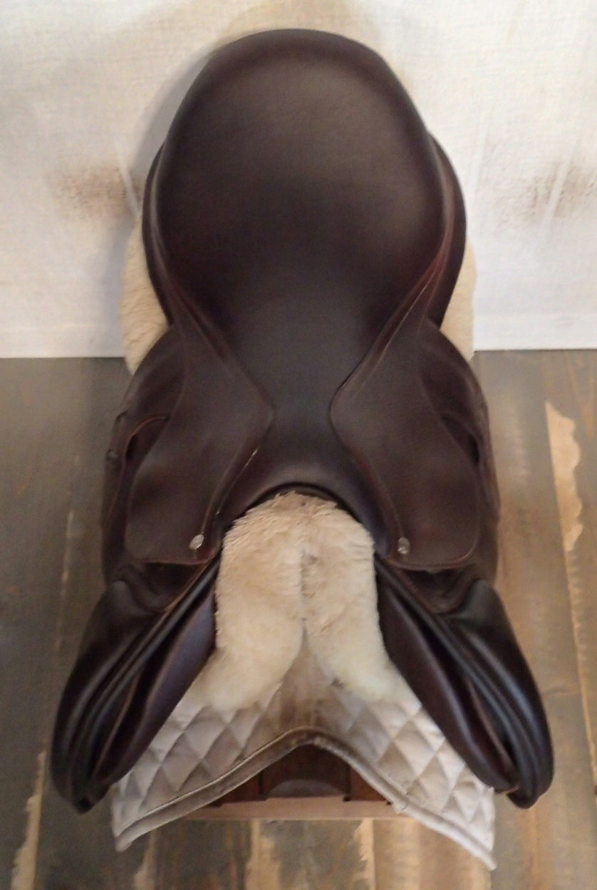 18" Antares Evolution Saddle - 2022 - 4AA Flaps - 4.5" dot to dot (281)