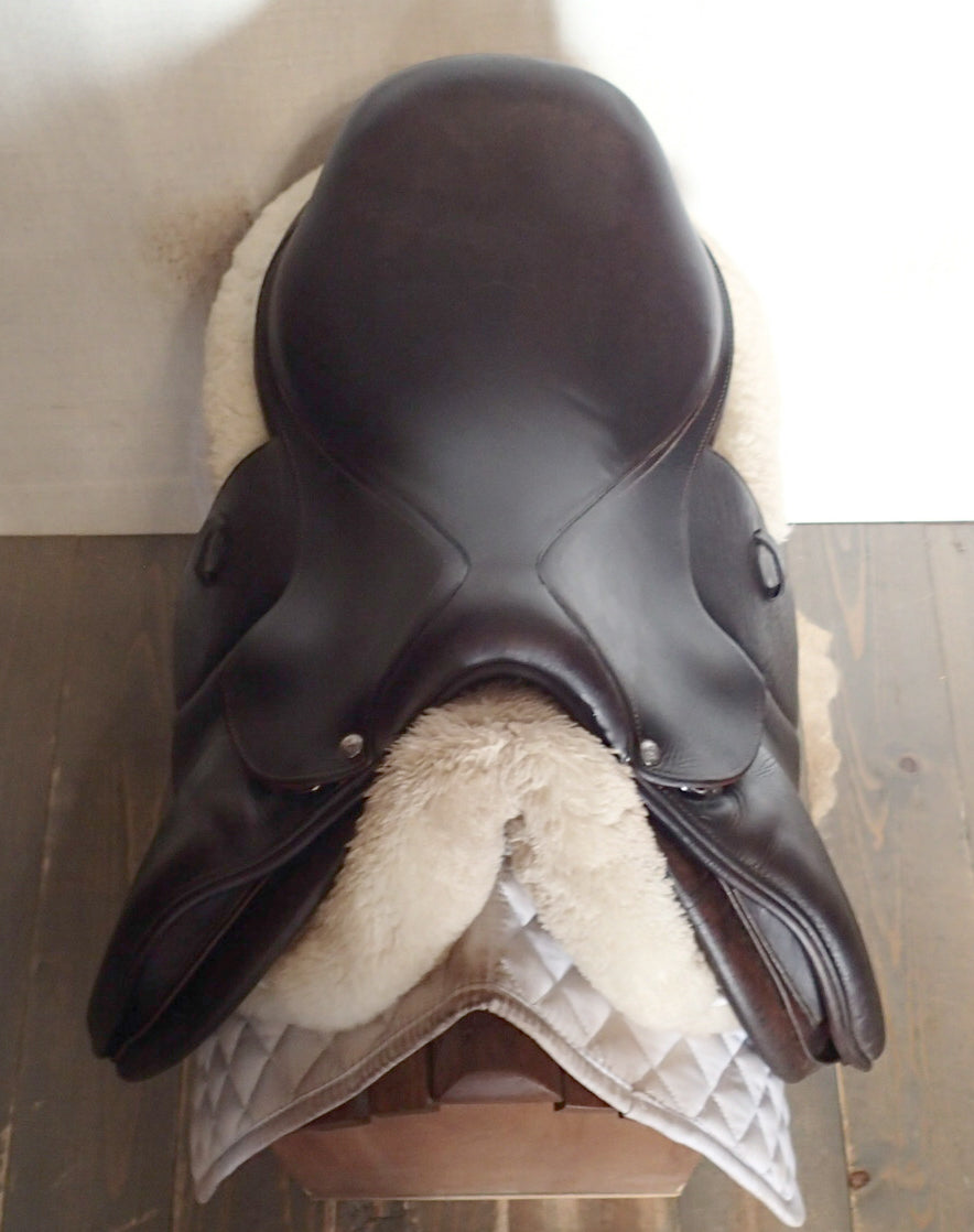 16.5" Voltaire Palm Beach Saddle - Full Buffalo - 2013 - 1A Flaps - 4.75" dot to dot - FIN Panels