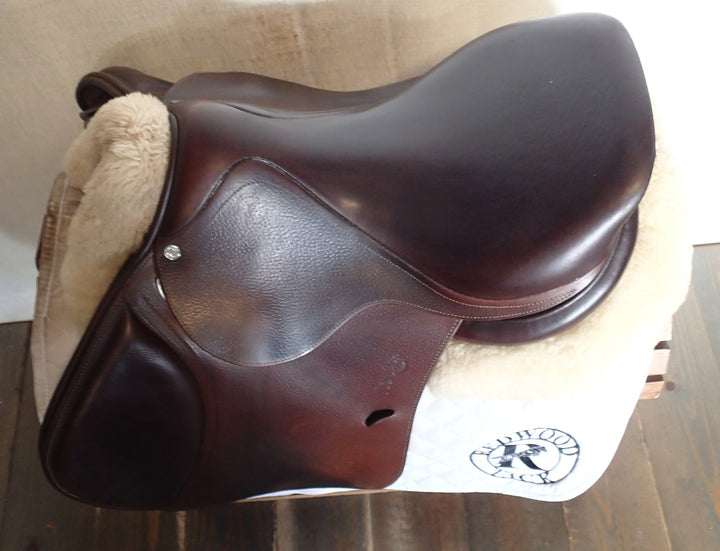 16.5" Antares Classique Saddle - 2018 - 1A Flaps - 4.5" dot to dot