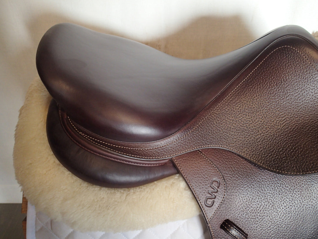 16.5" CWD Saddle - 2024 - NEW -  SE03 - 2C Flaps - Pro Panels