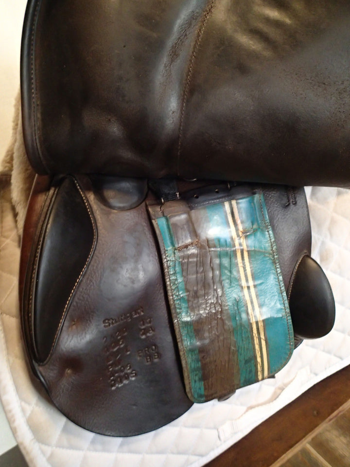 17.5" Voltaire Stuttgart Saddle - 2017 - 2A Flaps - 4.5" dot to dot (291)