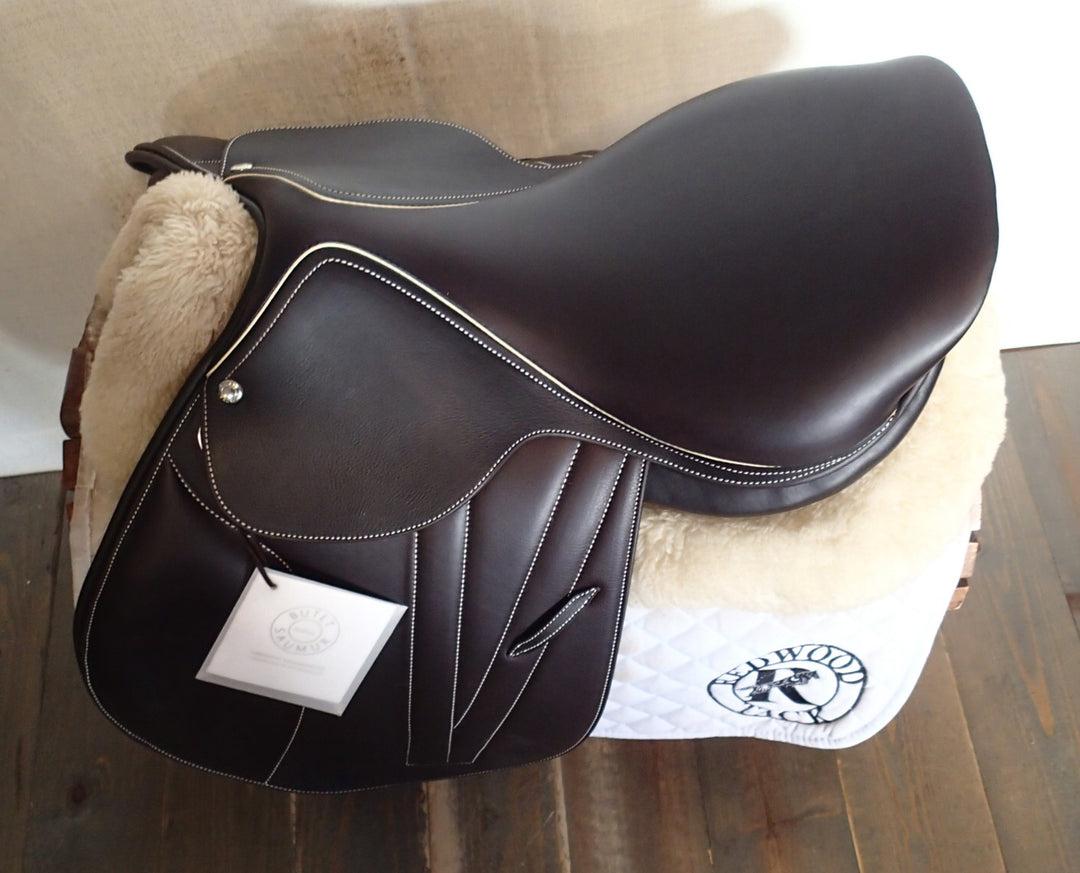 16.5" Butet Premium Saddle - BRAND NEW - 2024 - Full Calfskin - Wool Flocked - M Seat - 1.75 Flaps - 4.75" dot to dot