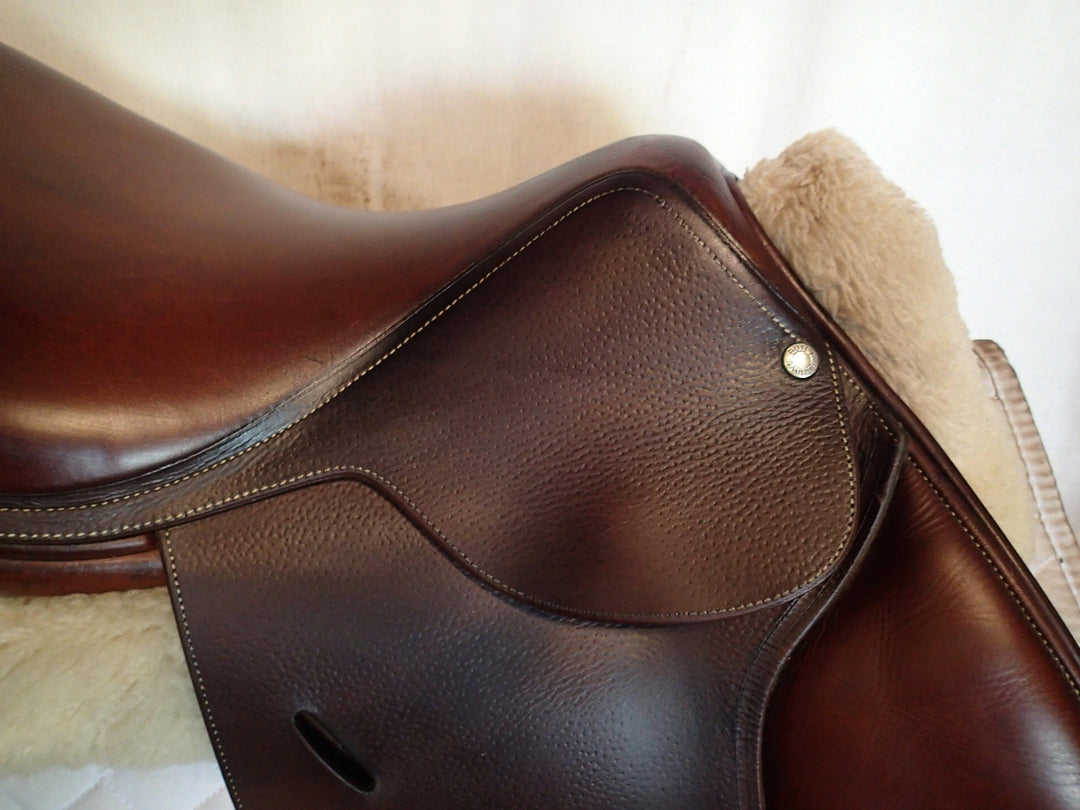 16" Butet Saddle - 2008 - L Seat - 1.5 Flaps - 4.25" dot to dot