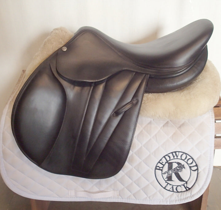 16" Butet Premium Saddle - Full Calfskin - Wool Flocked -2018 - M Seat - 1.5 Flaps - 4.5" dot to dot