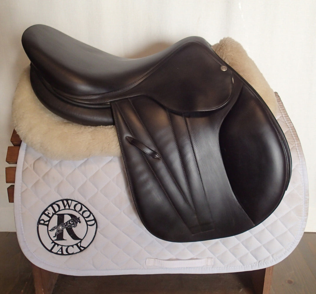 16" Butet Premium Saddle - Full Calfskin - Wool Flocked -2018 - M Seat - 1.5 Flaps - 4.5" dot to dot