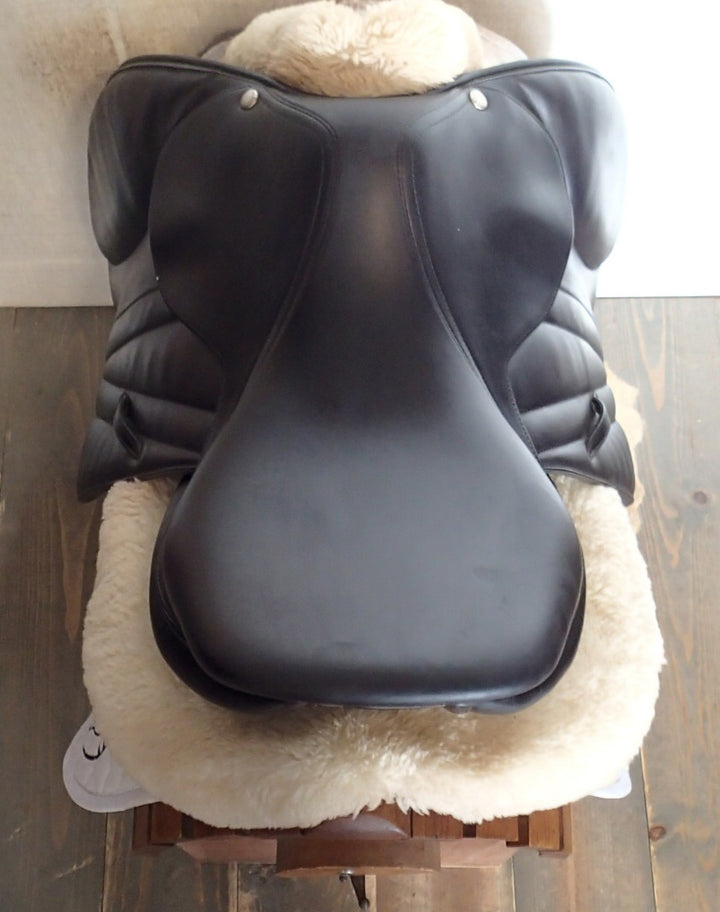 16" Butet Premium Saddle - Full Calfskin - Wool Flocked -2018 - M Seat - 1.5 Flaps - 4.5" dot to dot