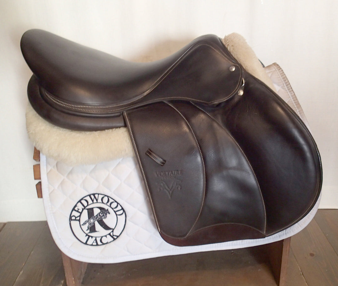 18.5" Voltaire Stuttgart Saddle - Full Buffalo - 2022 - 4AAR Flaps - 4.75" dot to dot - Pro Panels