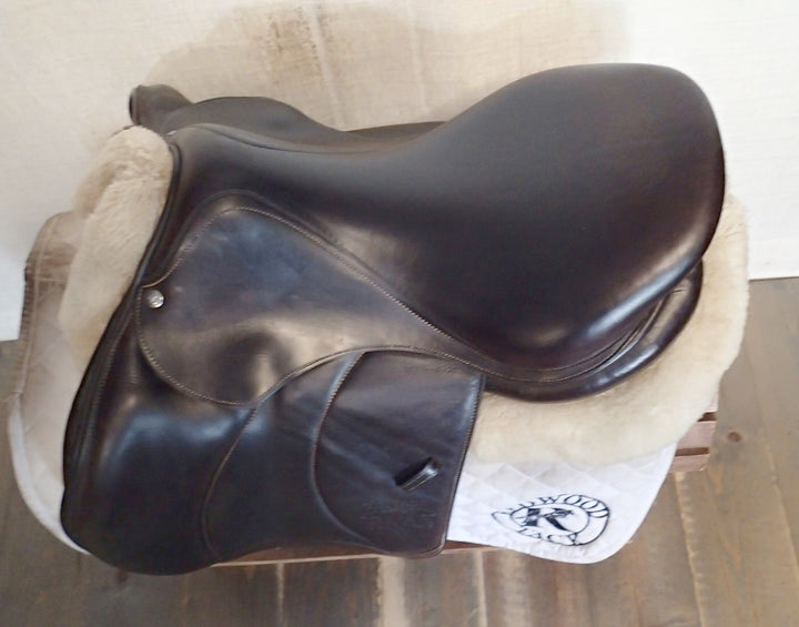 17" Voltaire Palm Beach Saddle - Full Buffalo - 2018 - 2R Flaps - 4.75" dot to dot - Pro Panels (306)