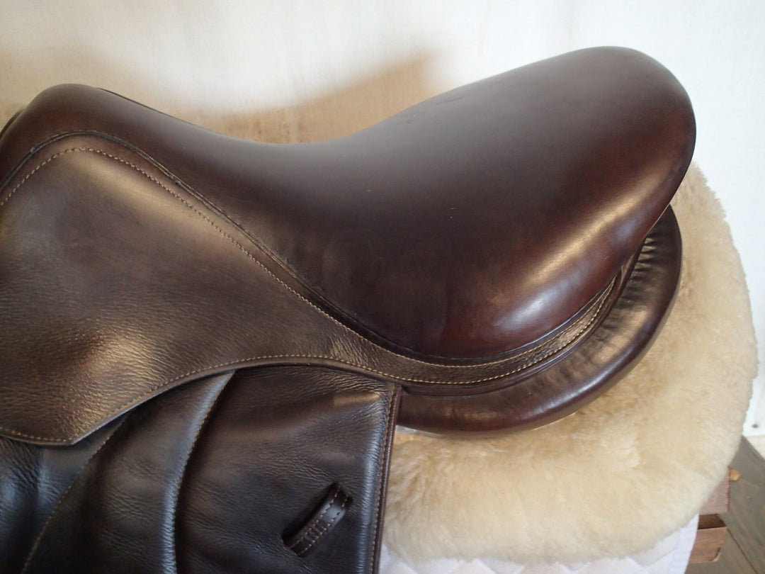 16.5" Voltaire Palm Beach Saddle - Full Buffalo - 2015 - 1A Flaps - 5" dot to dot - Pro Panels