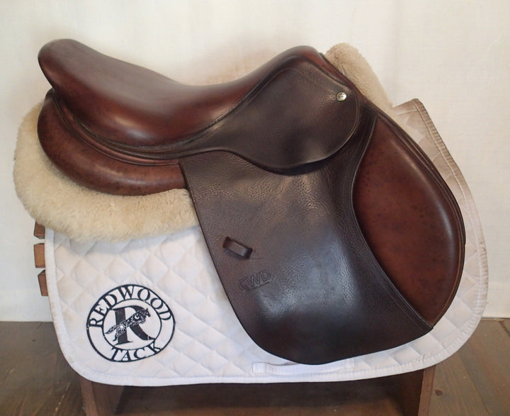 17" CWD Saddle - 2009 - 2L Flaps - SE02 - 4.5" dot to dot (312)