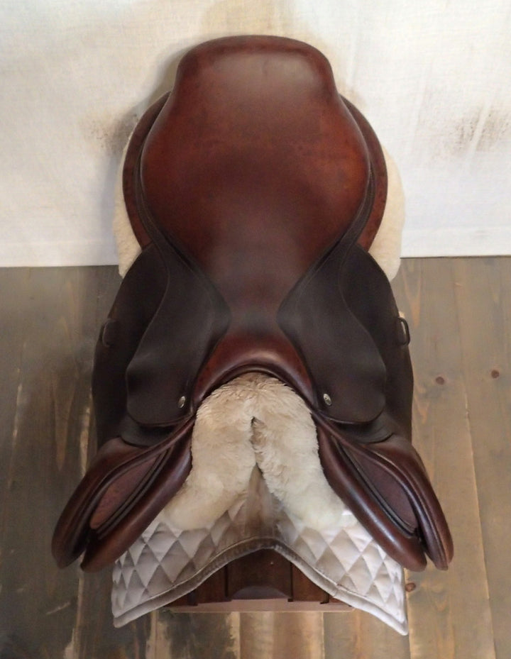 17" CWD Saddle - 2009 - 2L Flaps - SE02 - 4.5" dot to dot (312)