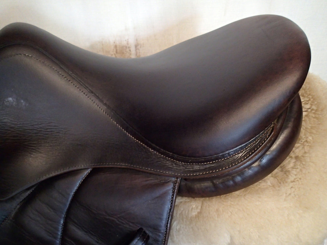15.5" Voltaire Palm Beach Saddle - Full Buffalo - 2013 - 1A Flaps - 4.75" dot to dot - XFIN Panels (314)