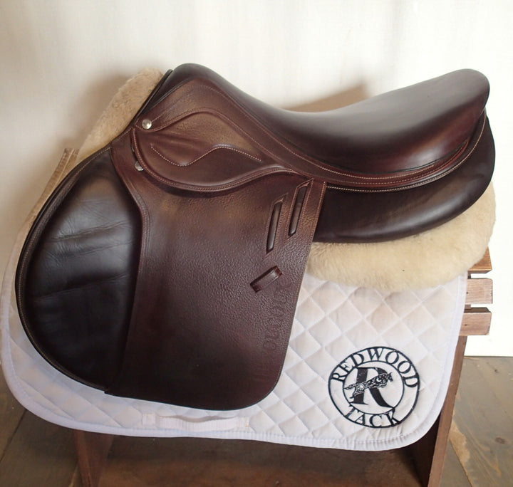 18" Devoucoux Biarritz Lab Saddle - 2018 - 3A Flaps - 4.75" dot to dot