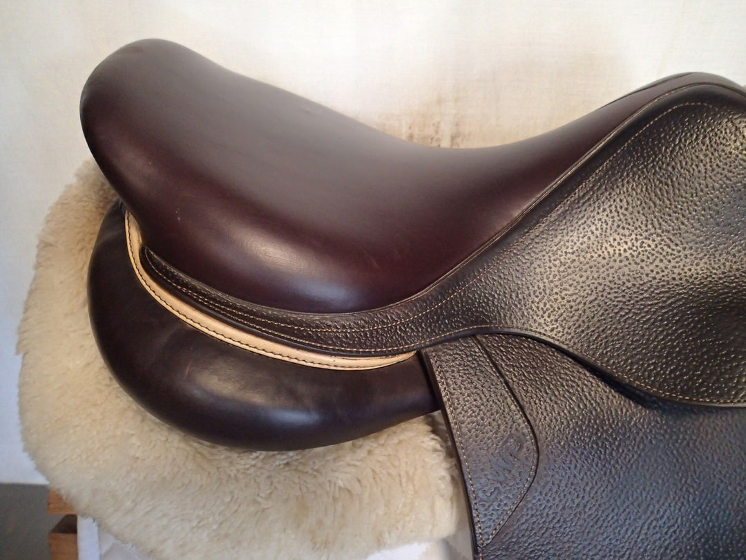 17" CWD Saddle - 2020 - 2C Flaps - SE03 (322)