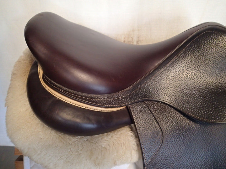 17" CWD Saddle - 2020 - 2C Flaps - SE03 (322)