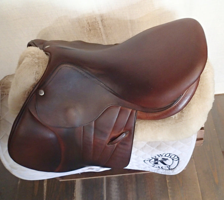16" Butet Premium Saddle - Full Calfskin - 2020 - L Seat - 1.75 Flaps - Wool Flocked - 4.5" dot to dot (325)
