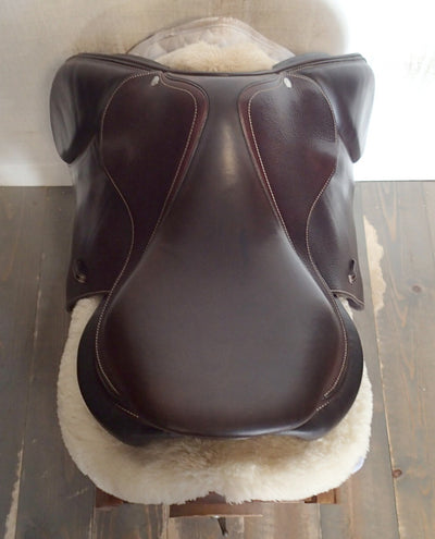 17" Forestier by Voltaire Seoul Saddle - 2022 - 2A Flaps - 4.75" dot to dot - Pro Panels