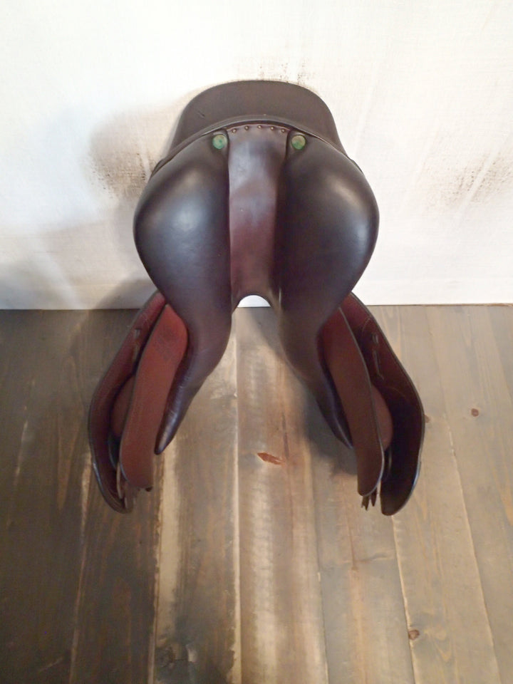 17.5" Amerigo Pinerolo DJ Salto Saddle - Full Buffalo - 2021 - Wool Flocked - 4.75" dot to dot (329)