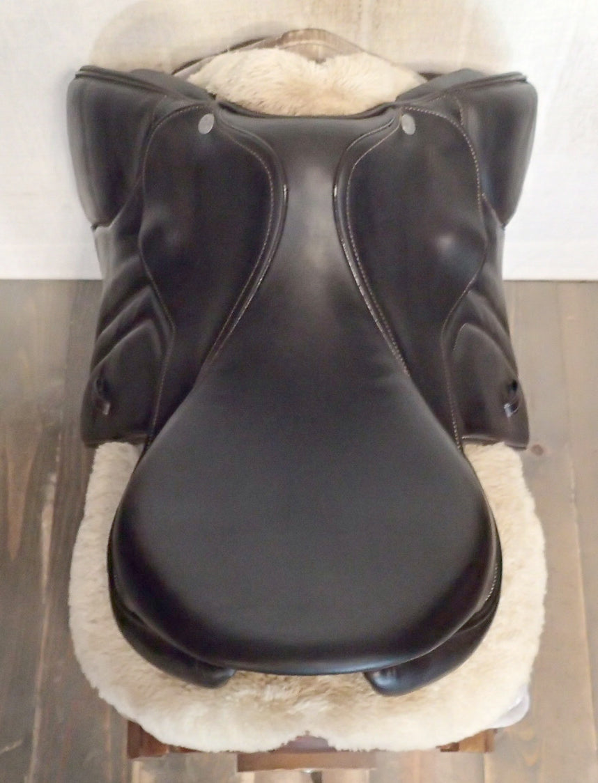 17.5" Voltaire Blue Infinite Saddle - Full Buffalo - 2025 - 2AA Flaps - 4.75" dot to dot - Pro Panels (331)