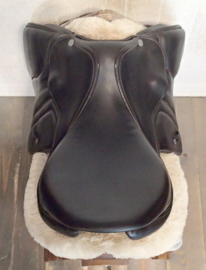 17.5" Voltaire Blue Infinite Saddle - Full Buffalo - 2025 - 2AA Flaps - 4.75" dot to dot - Pro Panels (331)