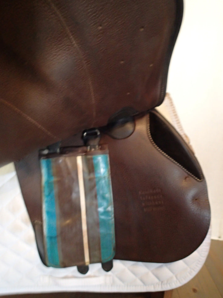 18" Voltaire Stuttgart Saddle - Full Buffalo - 2016 - 3AA Flaps - 4.75" dot to dot - Pro Panels