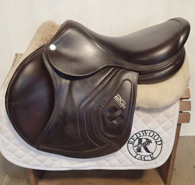 17" Devoucoux Biarritz S Saddle - Full Buffalo - 2022 - 2AA Flaps - 4.75" dot to dot