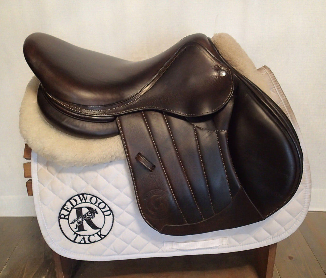 17" Forestier by Voltaire Seoul Saddle - Full Buffalo - 2023 - 1A Flaps - 4.75" dot to dot - Pro Panels