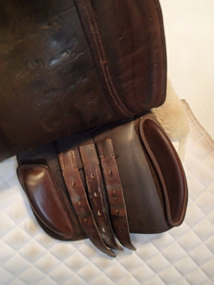 15.75" Rodrigo Pessoa XCH Pony Saddle