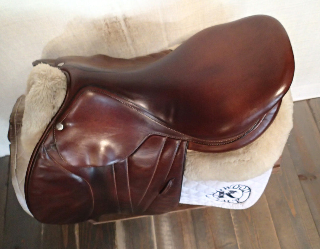 18" Butet Premium Saddle - Full Calfskin - 2013 - P Seat - 2 Flaps - 4.25" dot to dot (364)