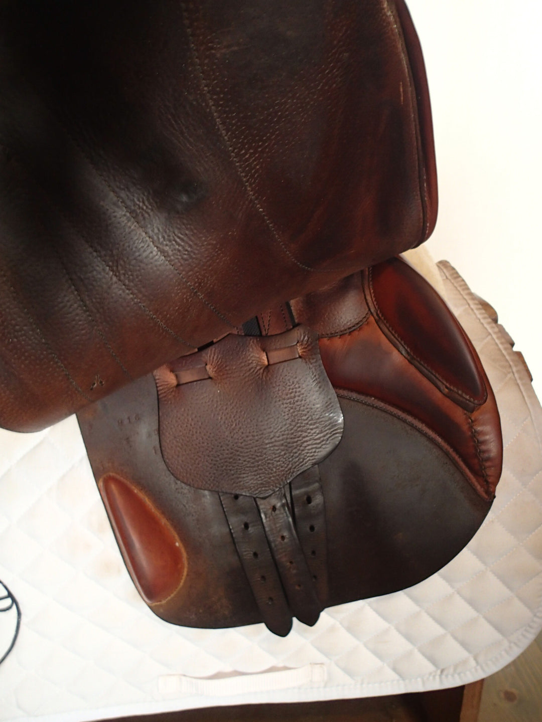 16" Butet Premium Saddle - Full Calfskin - 2015 - M Seat - 2 Flaps - 4.25" dot to dot