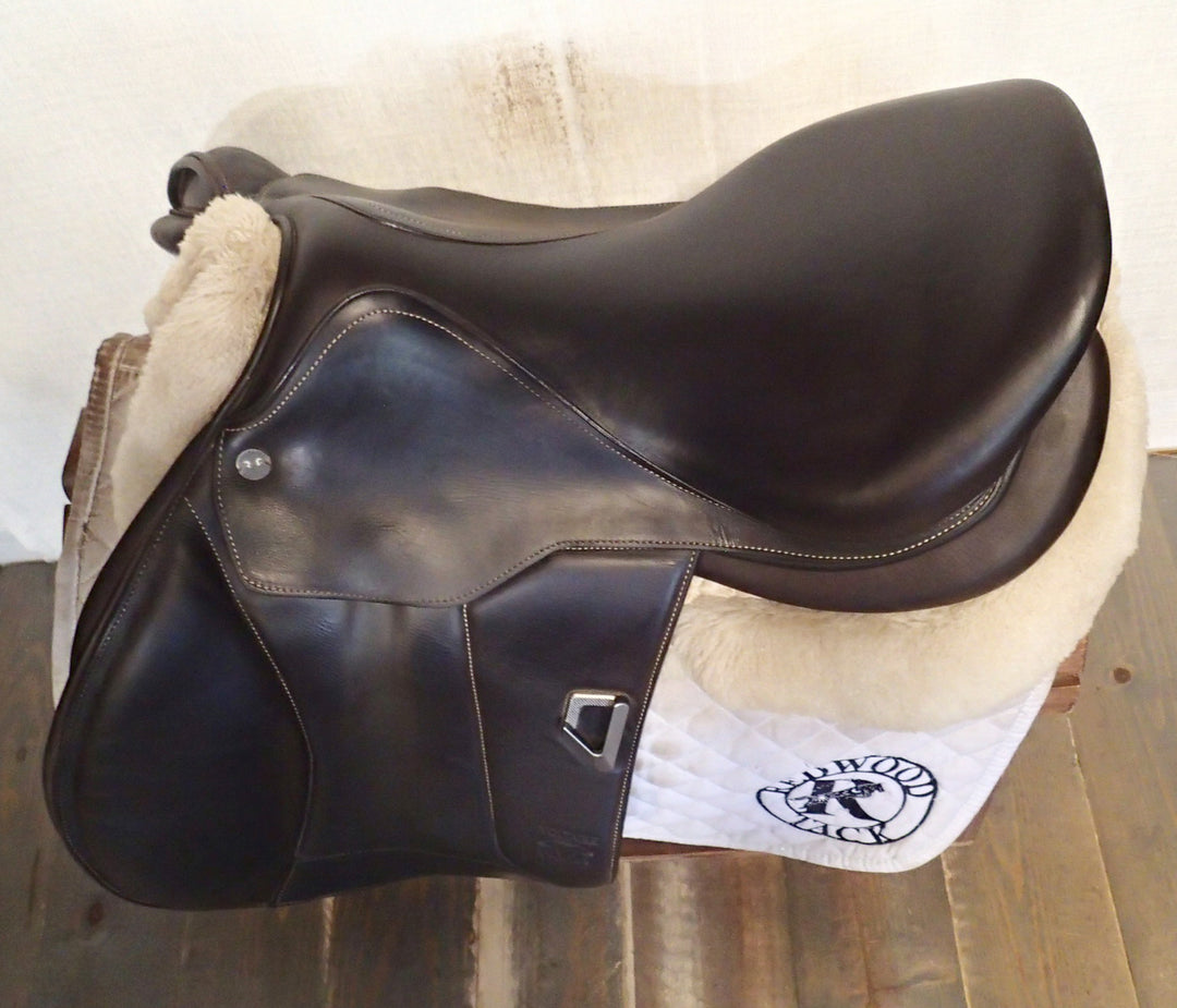 17.5" Voltaire Blue Infinite Saddle - Full Buffalo - 2023 - 2A Flaps - Pro Panels (363)