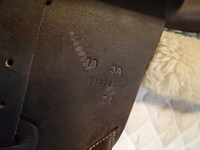 17.5" Antares Evolution Saddle - 2022 - 3AAB Flaps - 4.75" dot to dot