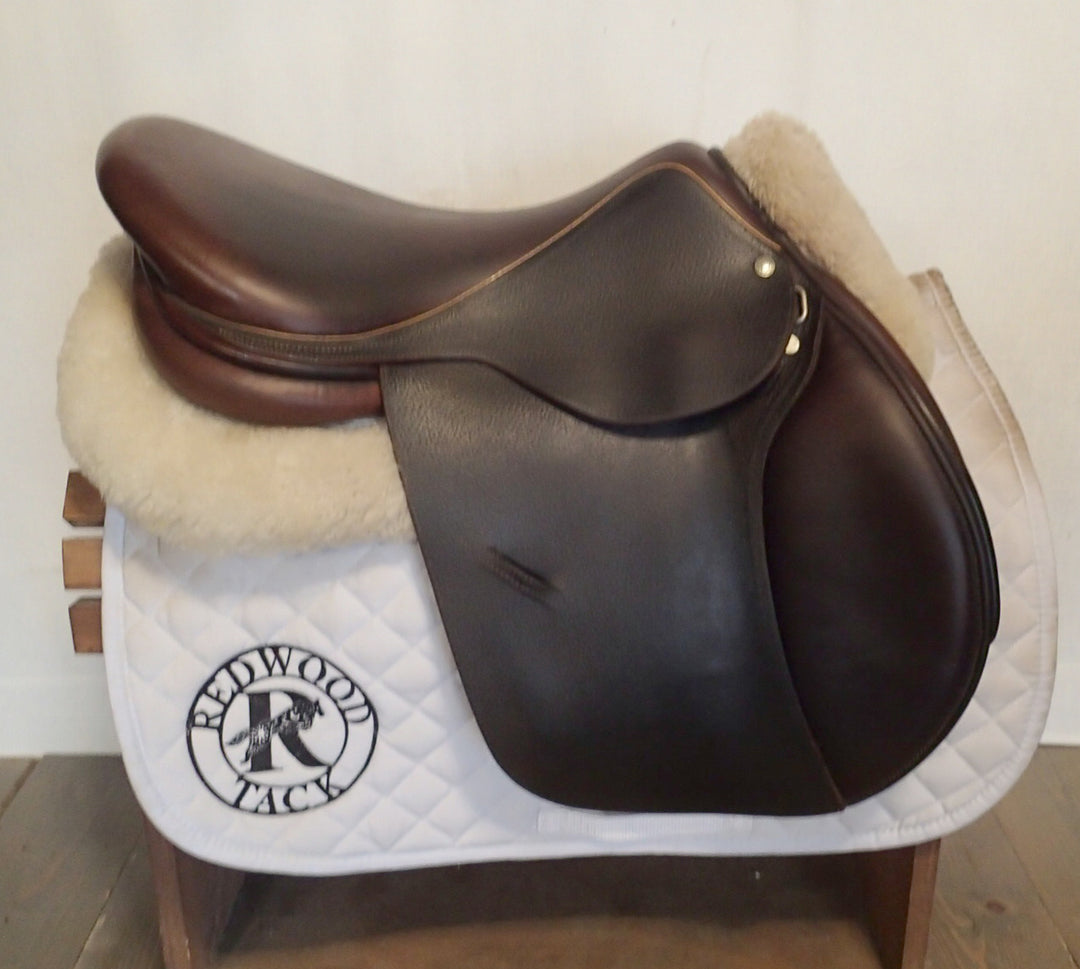 17" Luc Childeric Model M Saddle - 2014 - 4.5" dot to dot