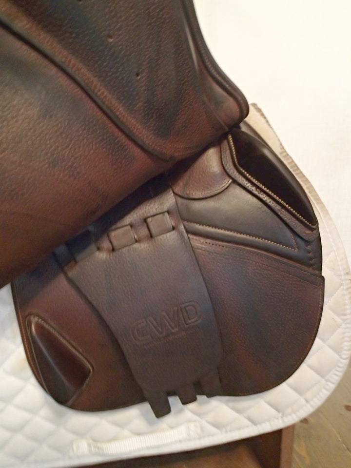 17.5" CWD Mademoiselle 2Gs Saddle - Full Buffalo - 2017 - 3L Flaps - SE32 - 4.75" dot to dot - Pro Panels (372)