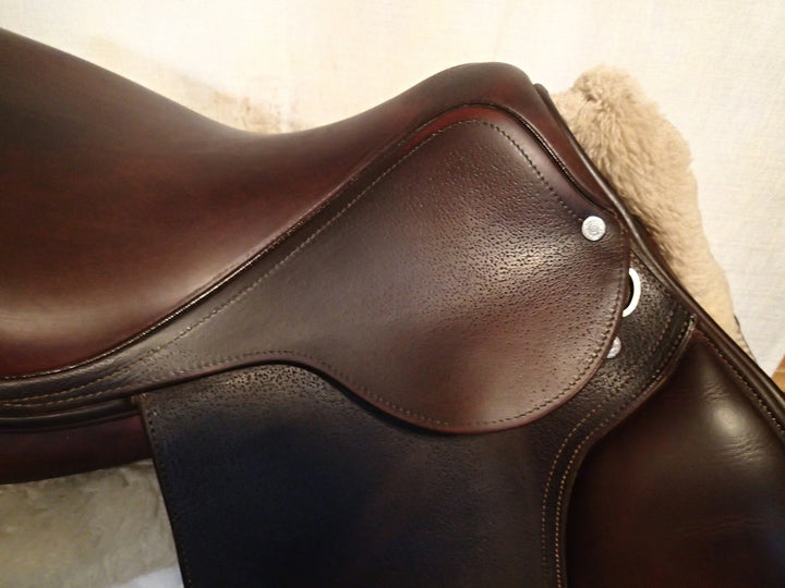 17.5" Antares Spooner Saddle - 2017 - 3A Flaps - 4.5" dot to dot