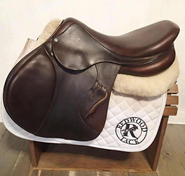 18" Antares Classique Saddle - 2017 - 3AA Flaps - 4.5" dot to dot