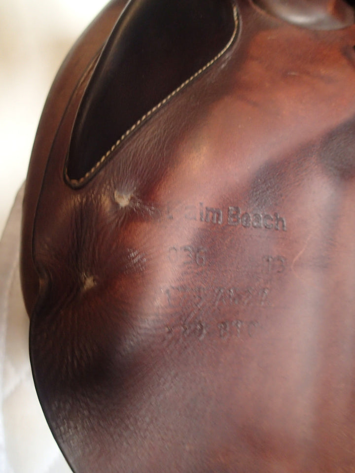 17.5" Voltaire Palm Beach Saddle - Full Buffalo - 2013 - 2A Flaps - 4.75" dot ot dot - Pro Panels