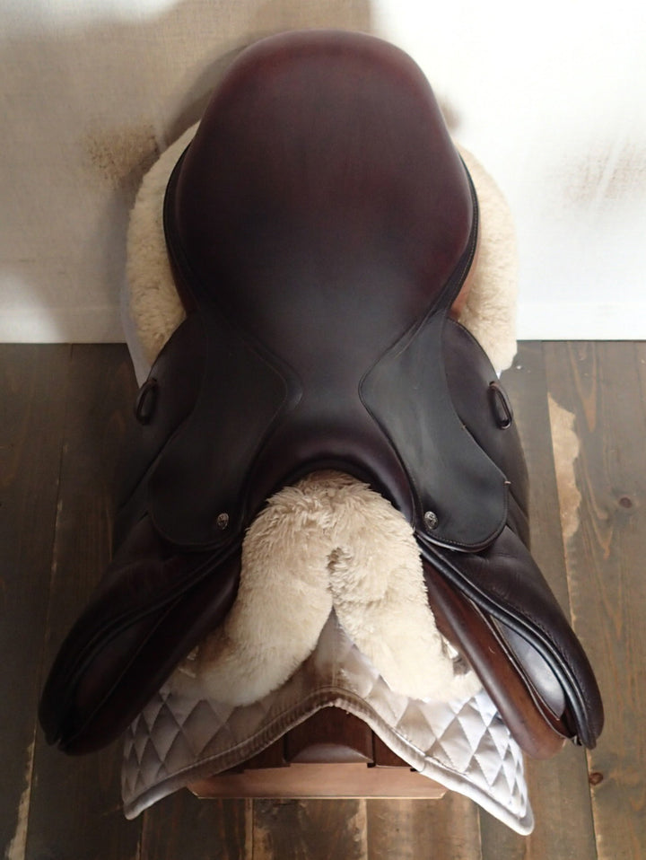 17.5" Voltaire Palm Beach Saddle - Full Buffalo - 2013 - 2A Flaps - 4.75" dot ot dot - Pro Panels