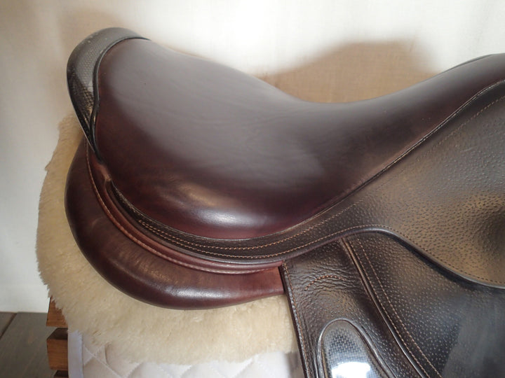 17.5" CWD 2Gs Saddle - 2015 - 3C Flaps - SE25 - 4.75" dot to dot