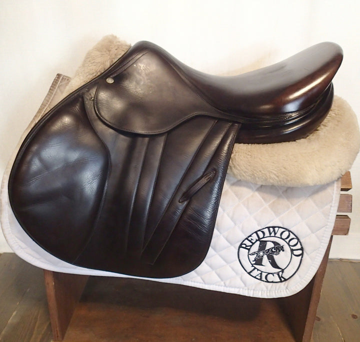 17" Butet Premium Saddle - Full Calfskin - 2008 - C Seat - 2.5 Flaps - 4.5" dot to dot (395)